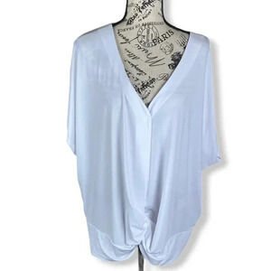 Eloquii v-neck knotted top- 14/16